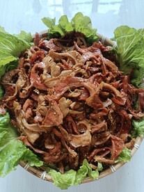 素牛肉