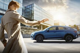 奥迪Q3汽车