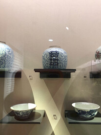 瓷器