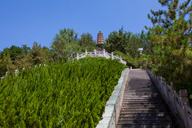 白塔山公园