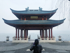 亭台楼阁西湖景点