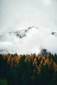 山岭 
