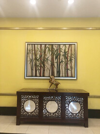 玄关台和装饰画