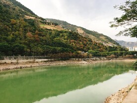 大山江水原野自然风光