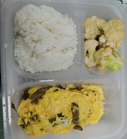 牛肉炒蛋饭