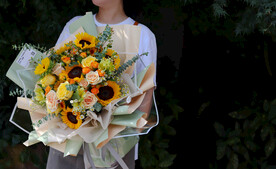 小清新向日葵花束