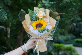 单枝向日葵 玫瑰混合花束