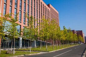 湖北汽车工业学院
