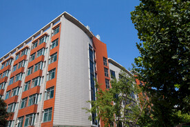 湖北医药学院
