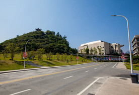 湖北医药学院