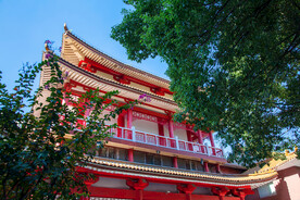 十堰市人民公园北门