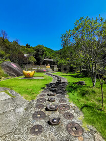 石门山峡谷 山里人家