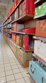 超市货架实拍
