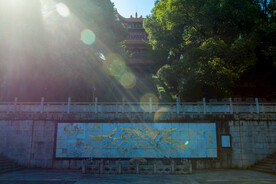 岳阳金鹗山公园金鹗山孔子公园