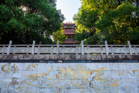 岳阳金鹗山公园金鹗山孔子公园