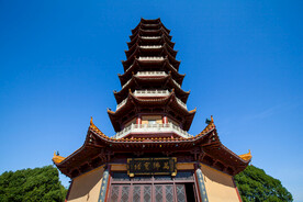 岳阳圣安寺景区 岳阳塔