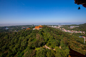 岳阳圣安寺景区 万佛宝塔远眺