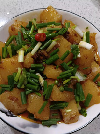 白萝卜烧牛肉