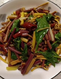 清炒黄花菜