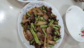豆角炒回锅肉