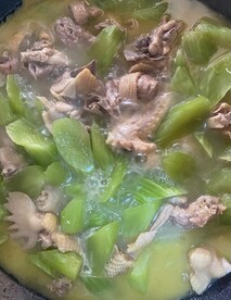莴笋烧鸡