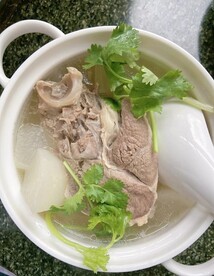 白萝卜炖肉