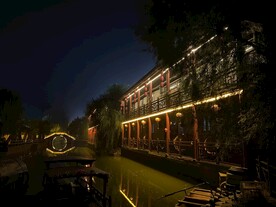 古镇夜景