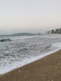 双月湾大海潮水 波涛汹涌