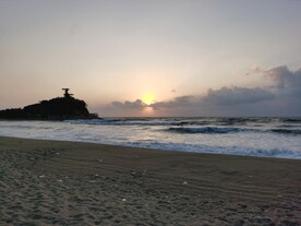 双月湾大海日出风光