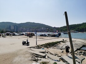 双月湾海边
