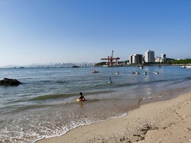 惠州双月湾大海  蓝天