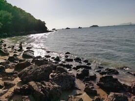 惠州双月湾  海滩礁石风光