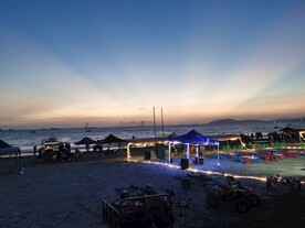 双月湾大海落日