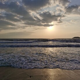 海边日出