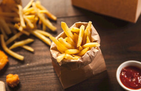 西式快餐薯条摄影图