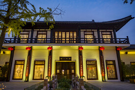 亭台楼阁霓虹夜色