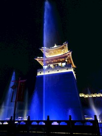 沂州古城夜景喷泉