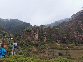爬山