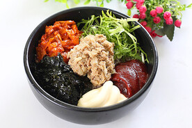 金枪鱼拌饭