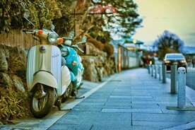 助力车