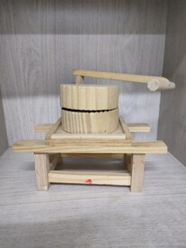 精致木质木雕磨盘摆件装饰