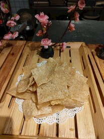 精致美味菜肴油炸食物