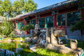 荣国府