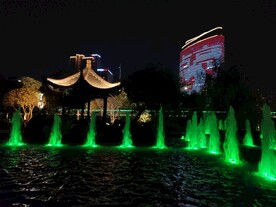 彩色喷泉夜景休闲复古中式亭子