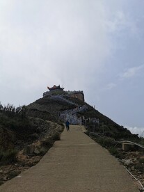 爬山 