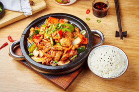 小炒肉石锅饭