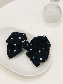 黑色波点蝴蝶结