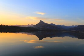 高山晚霞