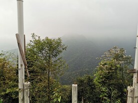 爬山 