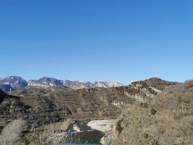 冬天的山
